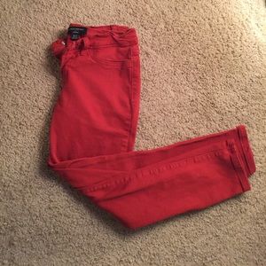 {Banana Republic } NWOT skinny jeans