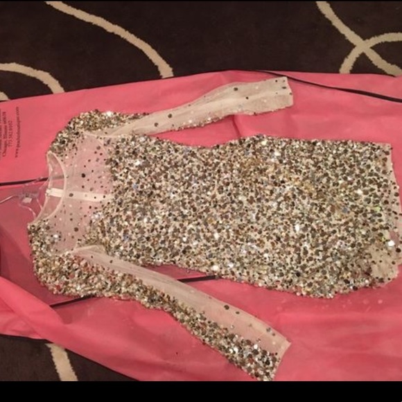Formal Dress - Picture 1 of 5