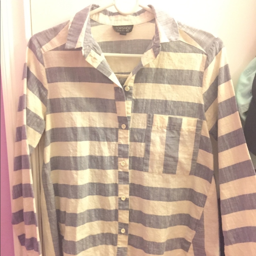 TOP SHOP STRIPED BUTTON DOWN