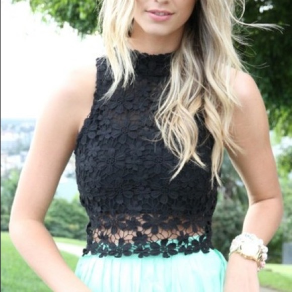 LF Tops - LF high neck lace crop