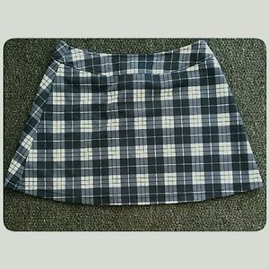 Jazz Sport Skirts - Jazz Sport Black White Plaid Mini-Skirt Size Med Jazz Sport Skirts - Jazz Sport Black White Plaid Mini-Skirt Size Med