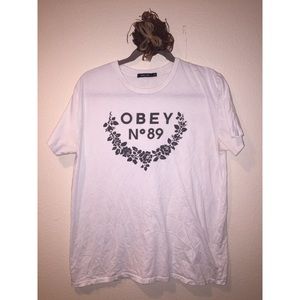 ▪️Obey Women's T-shirt▪️