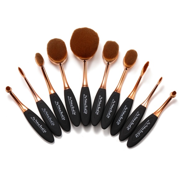 Other - "My Makeup Brush Set" 10 piece oval brush set