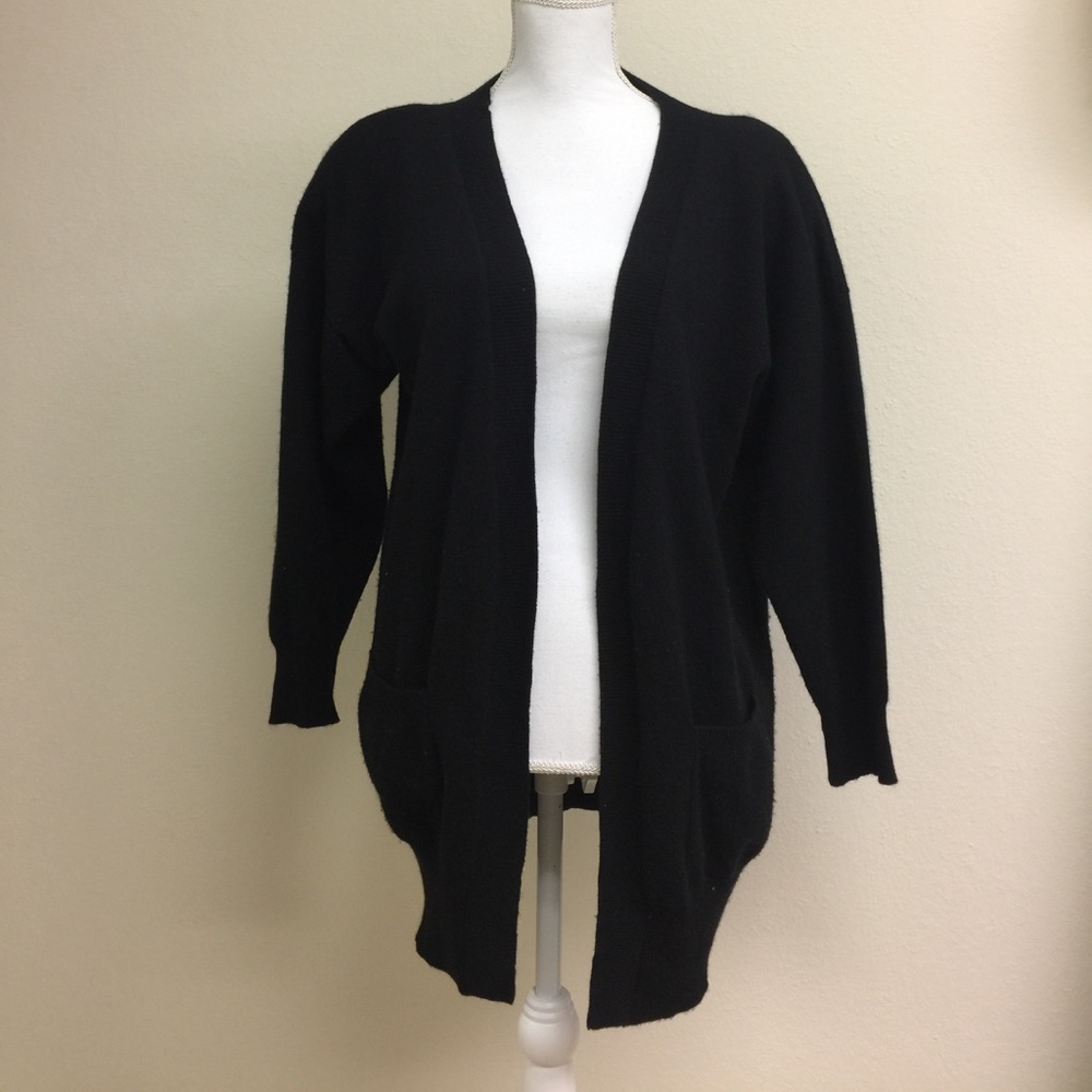 Vintage Nordstrom Town Square black sweater