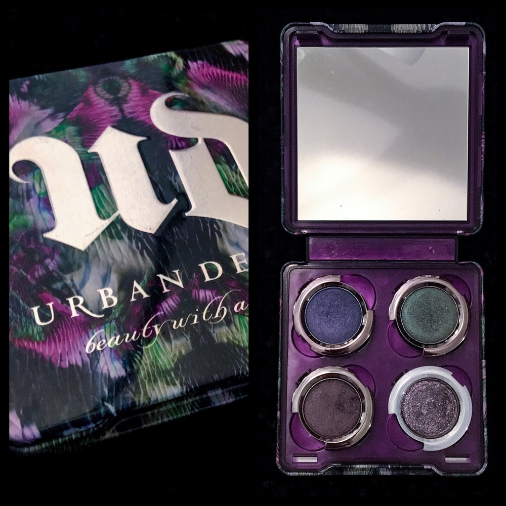 Urban Decay Nivana Palette With 4 cooltone shadows