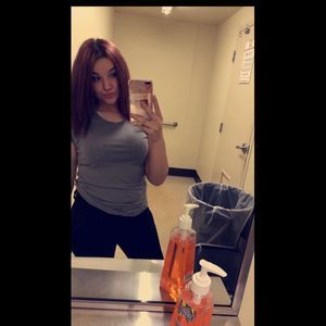 Meet your Posher, Evalise