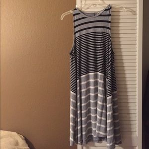 american eagle soft and sexy grey striped dress
