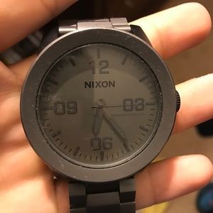 Nixon watch
