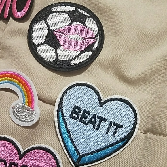 Ⓜ️New!  Set  Of 7 Fun Patches - Picture 4 of 6