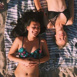 LA Hearts Bikini Top | Pacsun