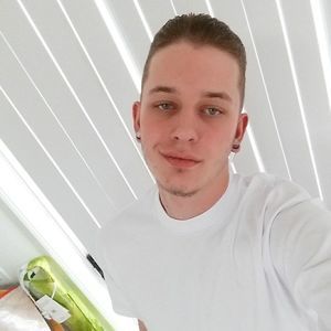 Meet your Posher, Jayden