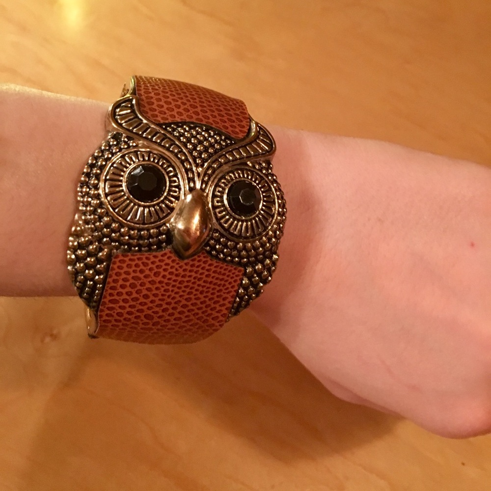 Cute owl bracelet