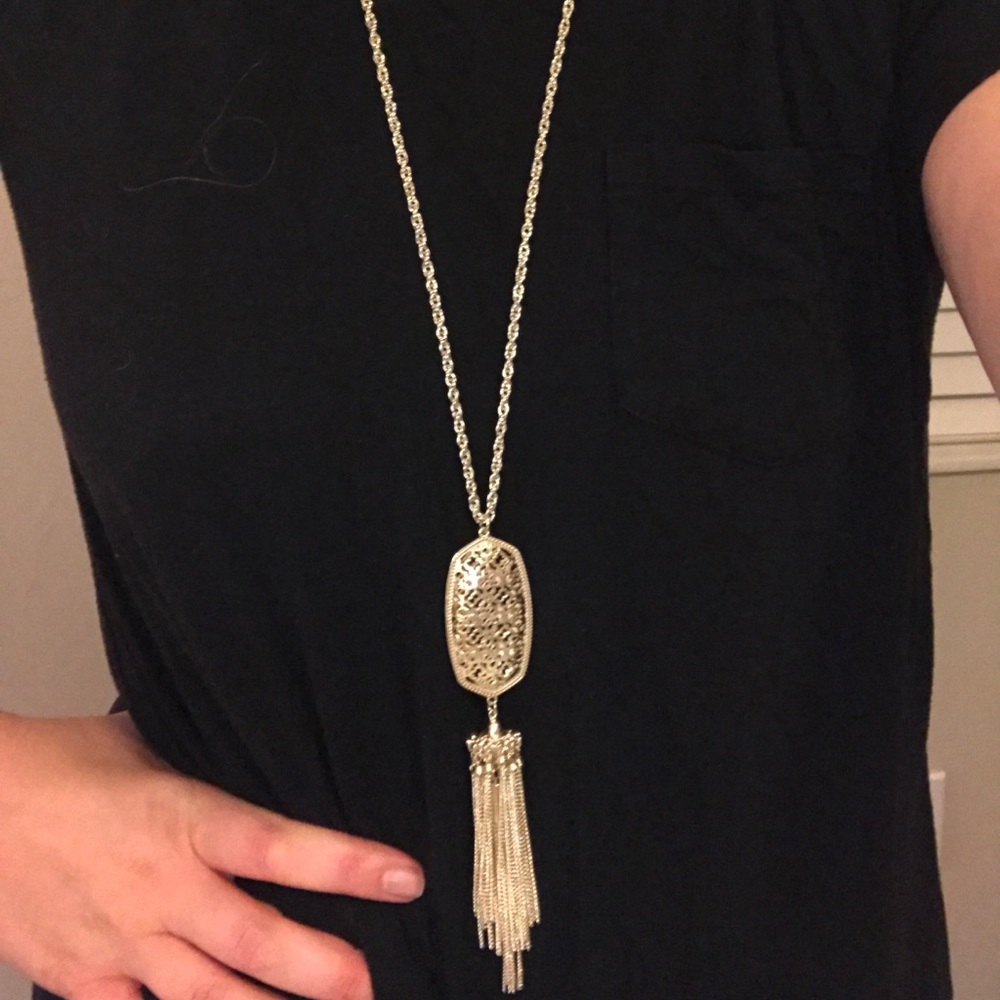 Kendra Scott Necklace