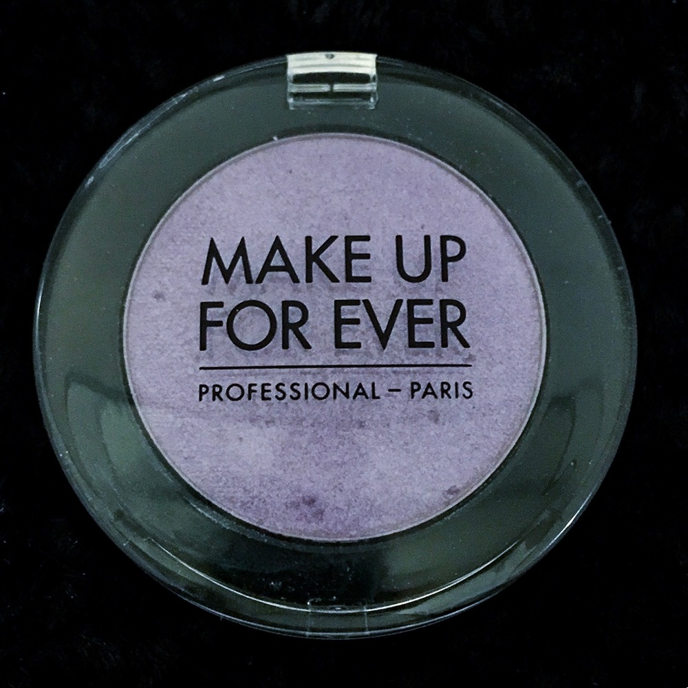 Makeup Forever eyeshadow single in 1918 Lavender