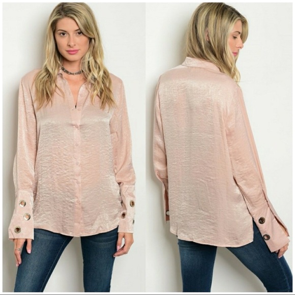 Tops - Blush Grommet Sleeve Blouse
