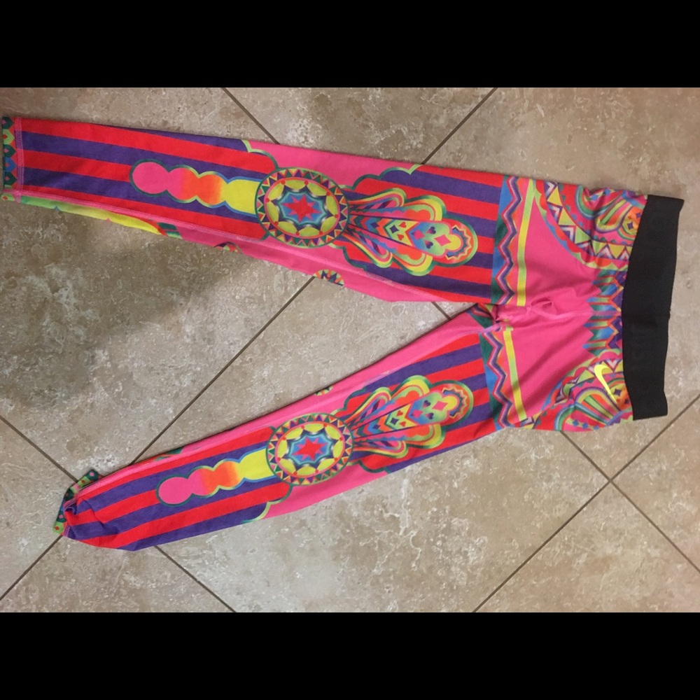 Nike dri more
