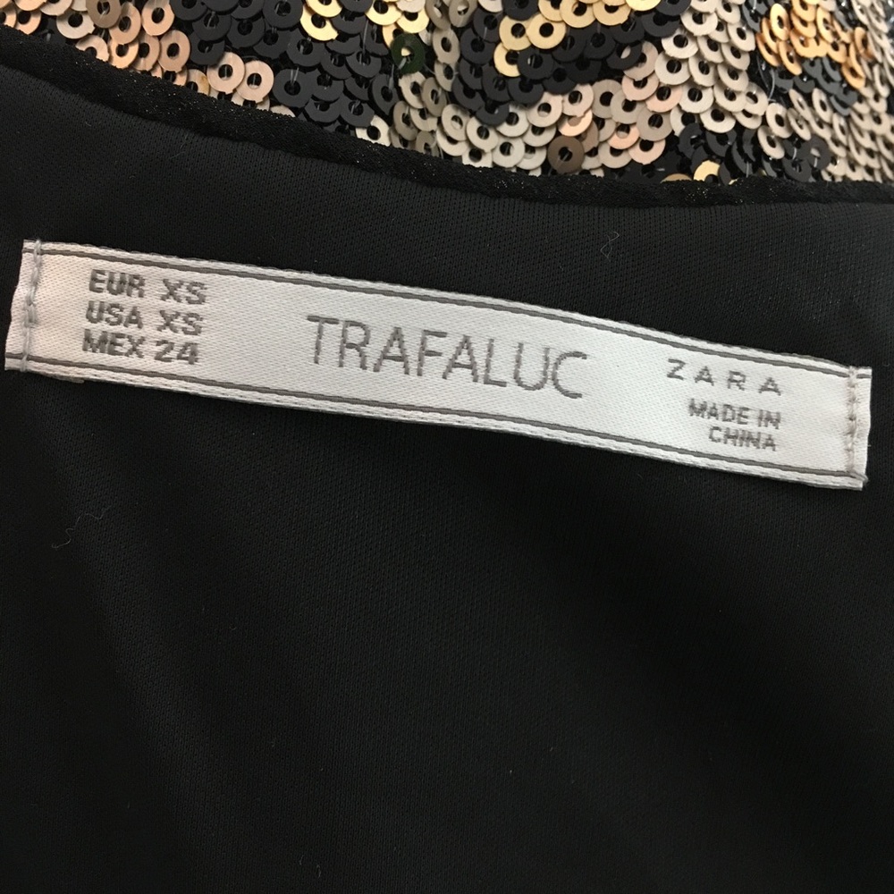 NWOT 🐾 ZARA Sequin Animal Print Leopard Crop Top - Picture 5 of 7