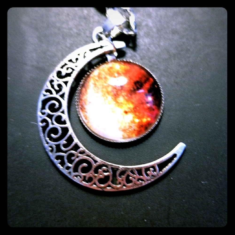 Silver Filligree Chain Necklace 2017 Solar Eclipse