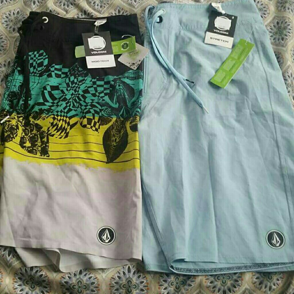 Set of Men's board shorts