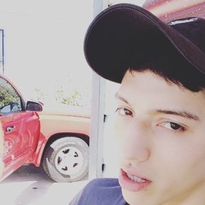 Meet your Posher, Zane