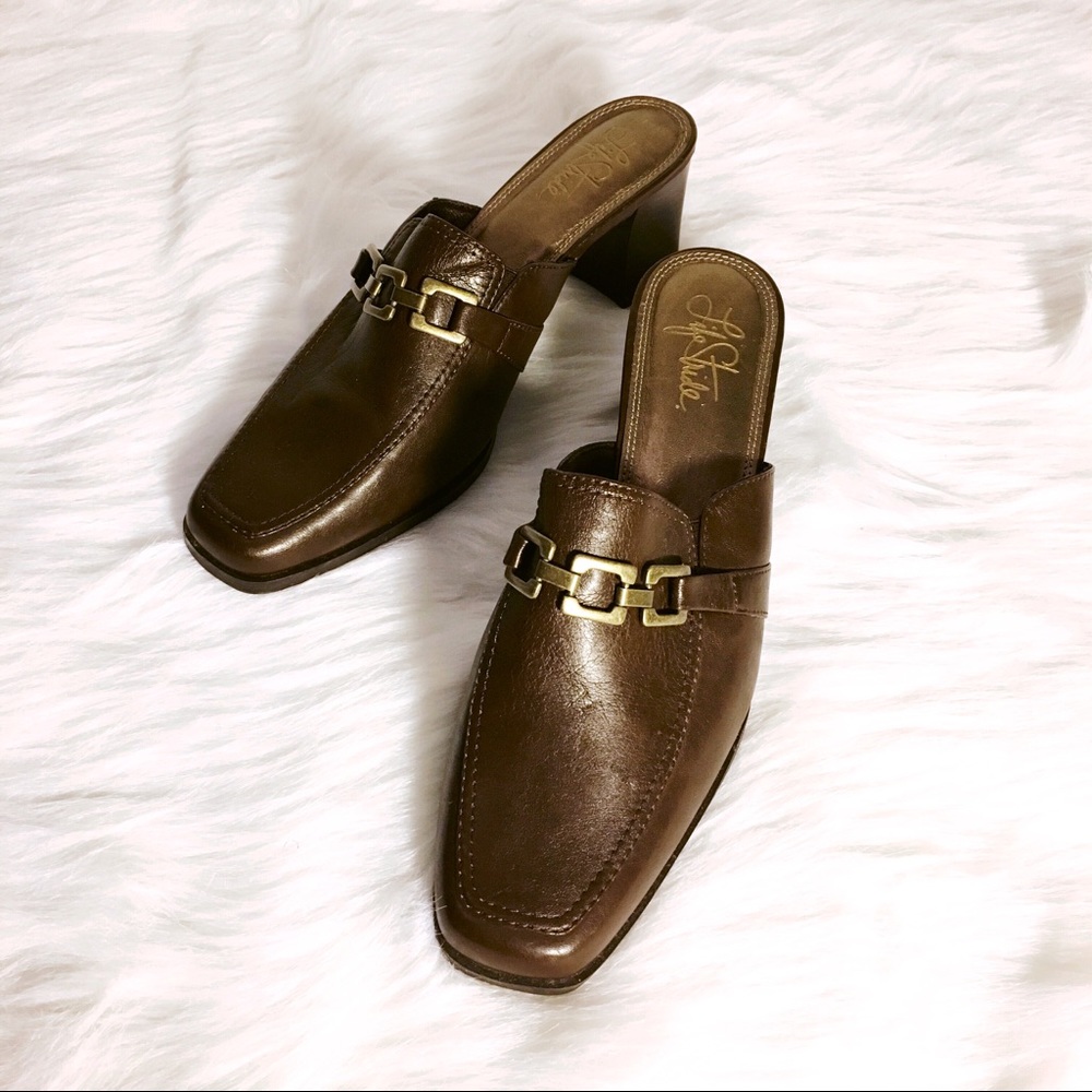 Vintage Brown Leather Mule Loafer Slides