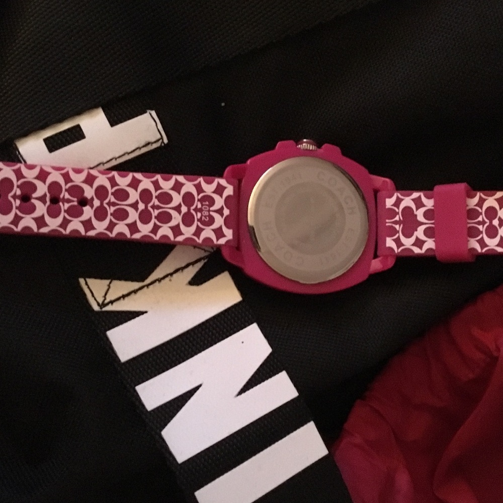 Pink Coach watch - Picture 2 of 6