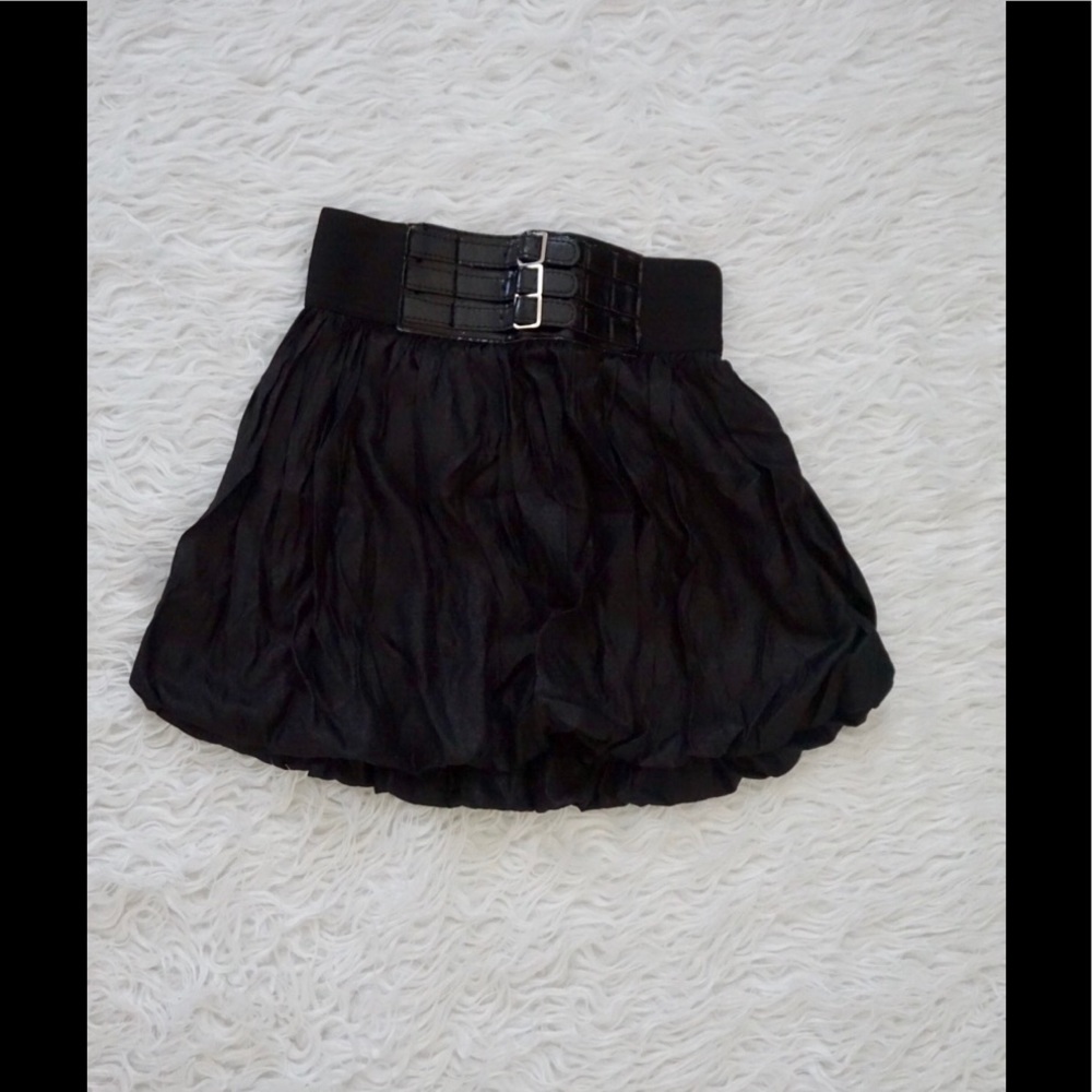 Black belted mini skirt