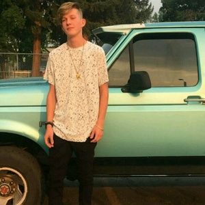 Meet your Posher, Kaleb