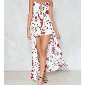 High-Low White Floral Shorts, Nasty Gal