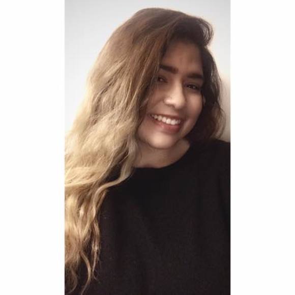 Meet your Posher, Vanessa - Picture 1 of 1