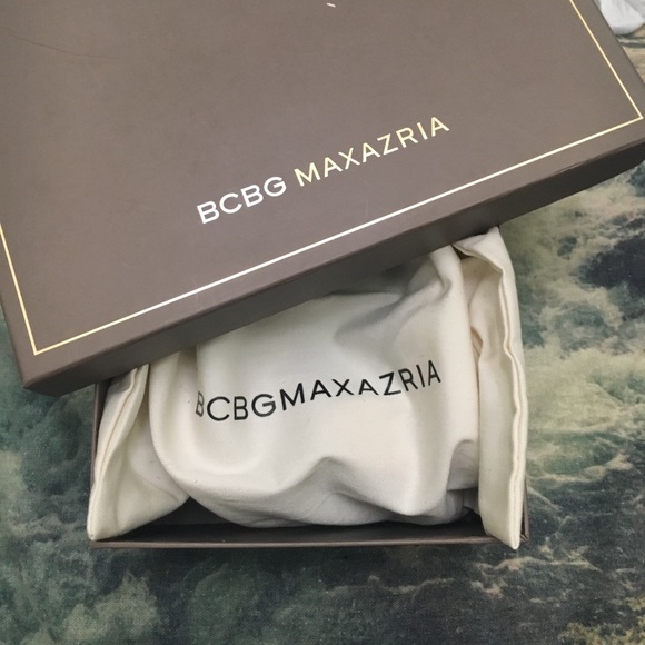 BRAND NEW GOAT LEATHER ROSE GOLD HEELS - Picture 5 of 6