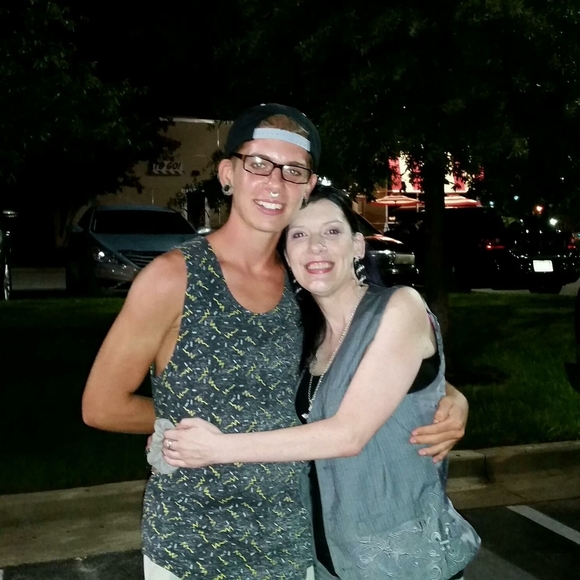 Meet your Posher, Brandy - Picture 1 of 1