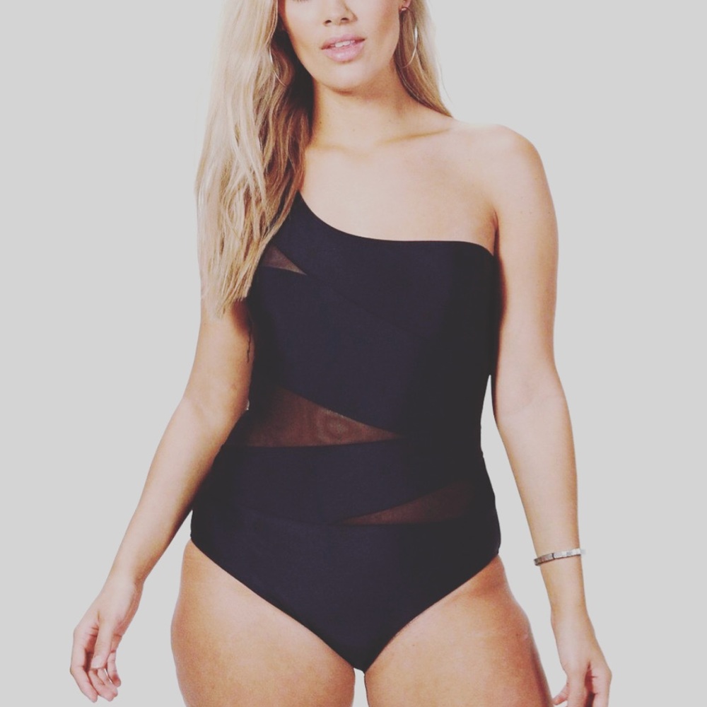 One piece bathing suit