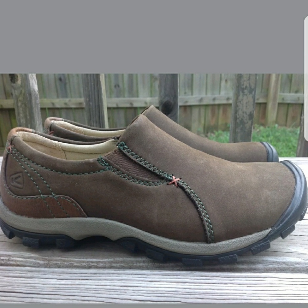 Womens KEEN MOC LOAFERS (preowned) sz:6