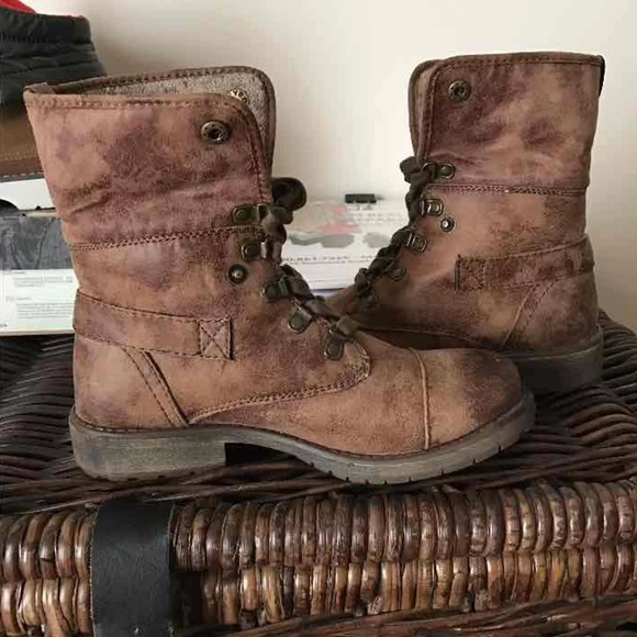 SOLD Roxy Thompson combat boots 6.5 - Picture 4 of 4