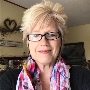 Meet your Posher, Cathy