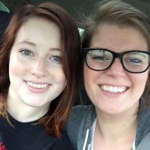 Meet your Posher, Cara