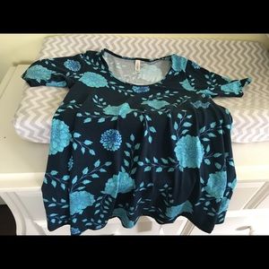 Lularoe XS Perfect Tee EUC