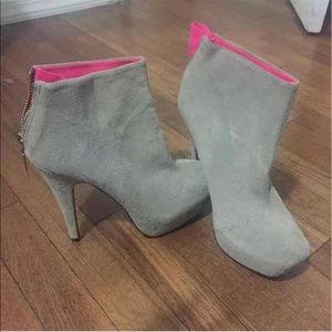 New Betsey Johnson Booties