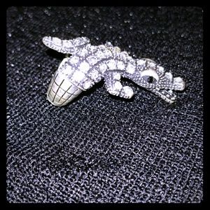Alligator ring
