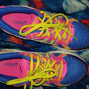 Asics jogging sneakers