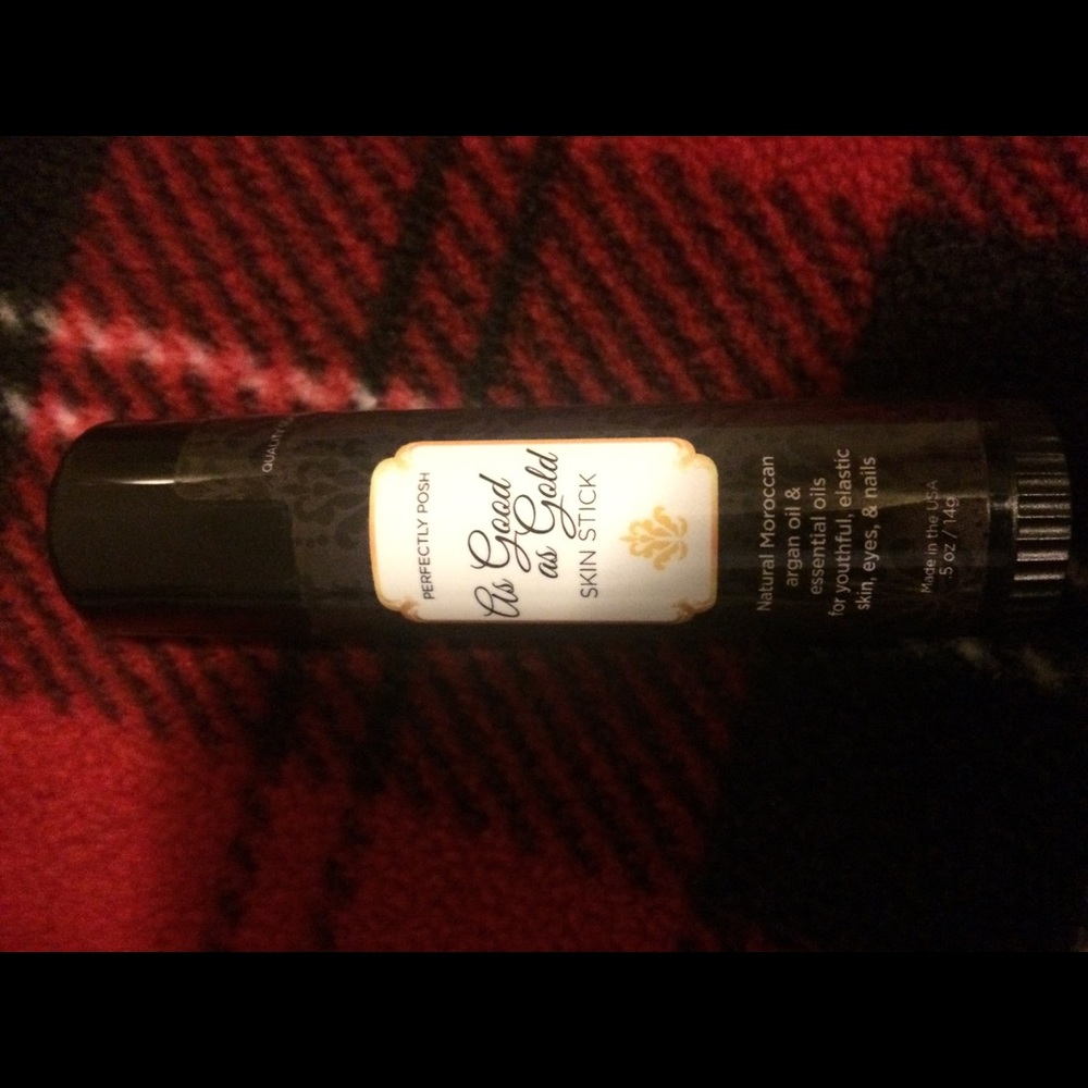 Perfectly Posh As Good as Gold skin stick.