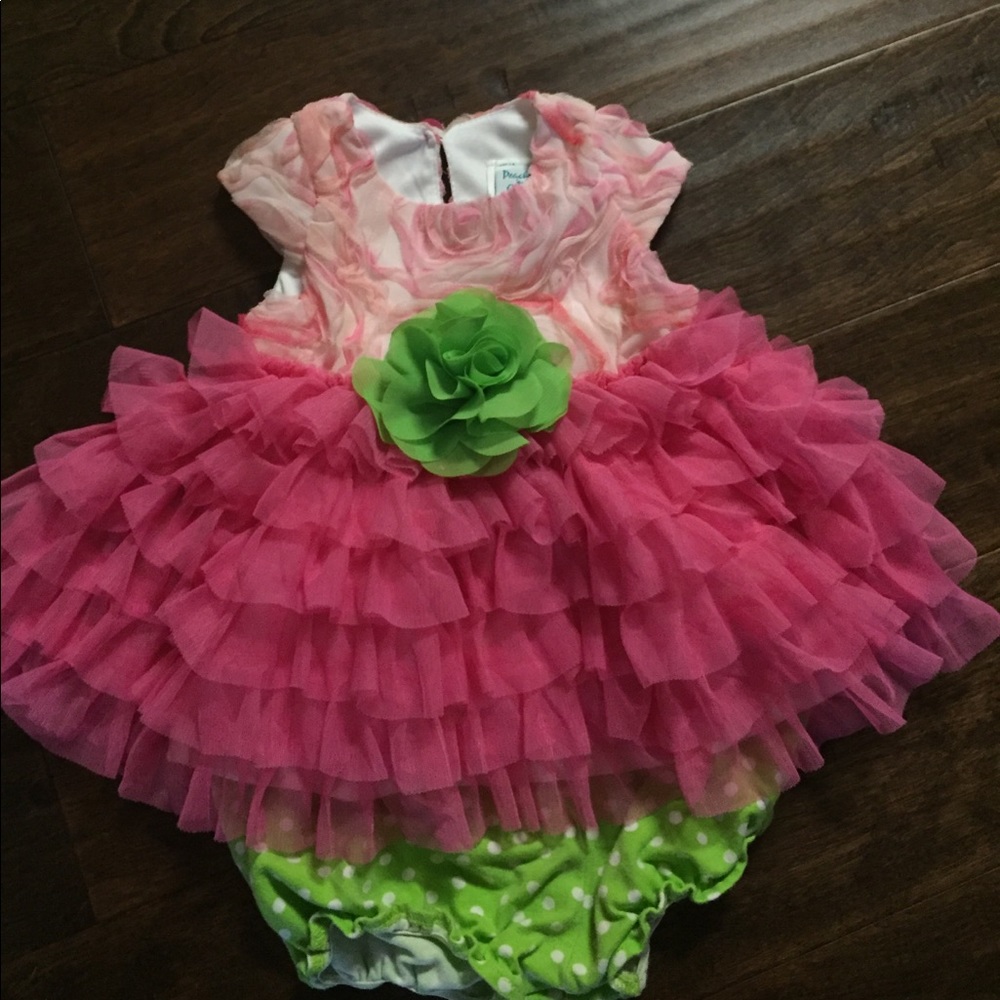 🌷PERFECT SPRING DRESS🌷Peaches 'n Cream dress!