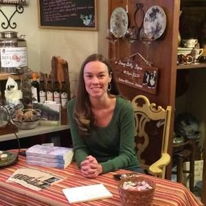 Meet your Posher, Tina