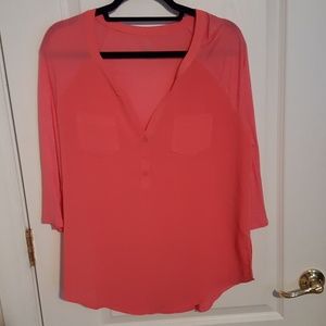 Ladies like new 3/4 sleeve shirt by NY&C
