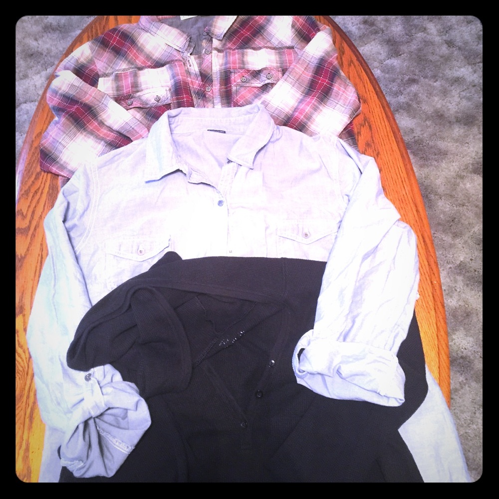 3 long sleeved Xl shirts