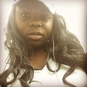 Meet your Posher, Dee