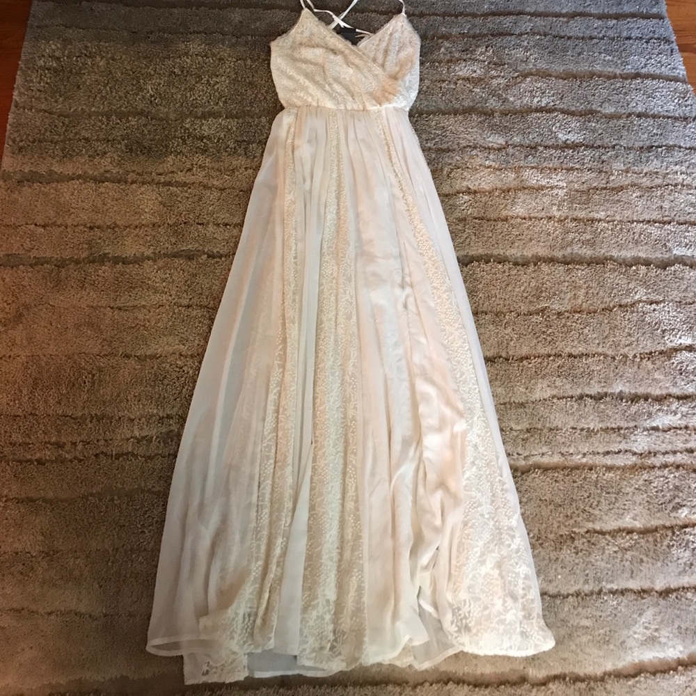 BNWT A&F Maxi