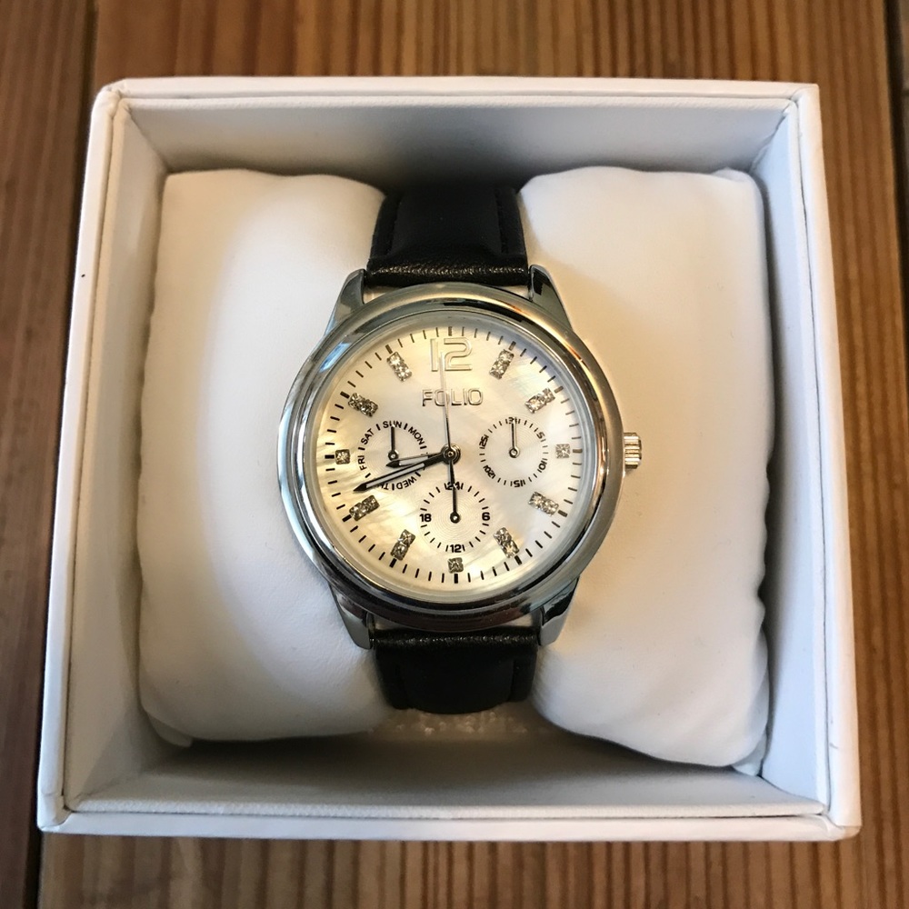 NEW Folio Watch