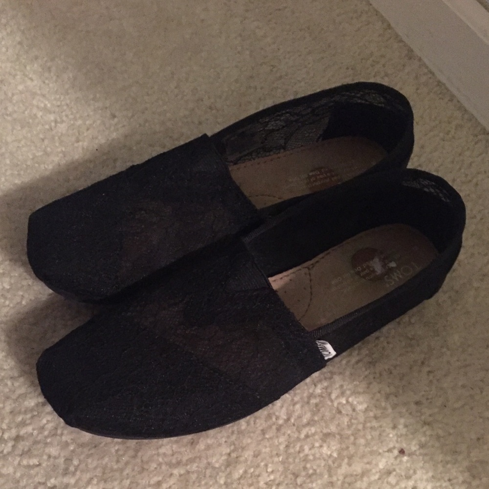 Toms shoes
